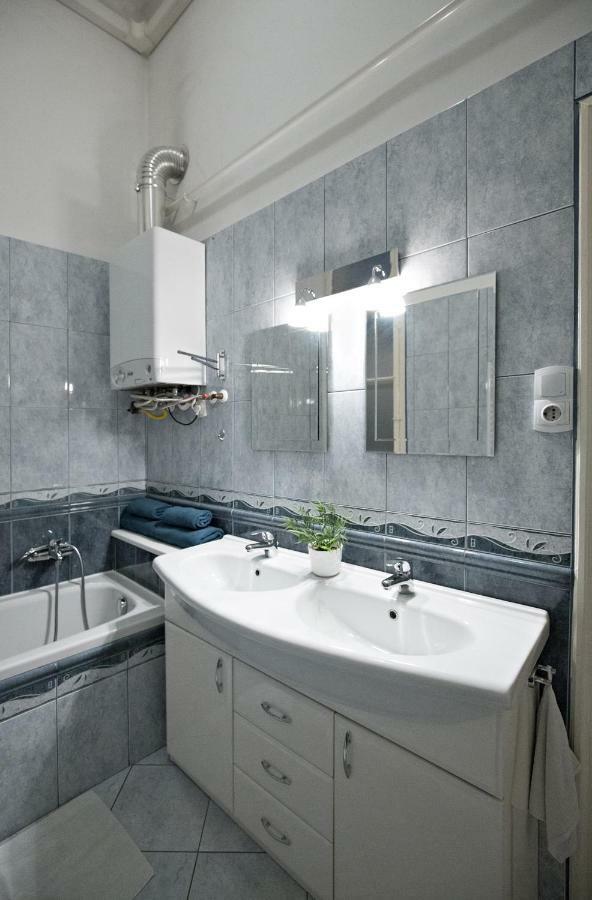 Klauzal Ter 9 Apartment Budapest Luaran gambar