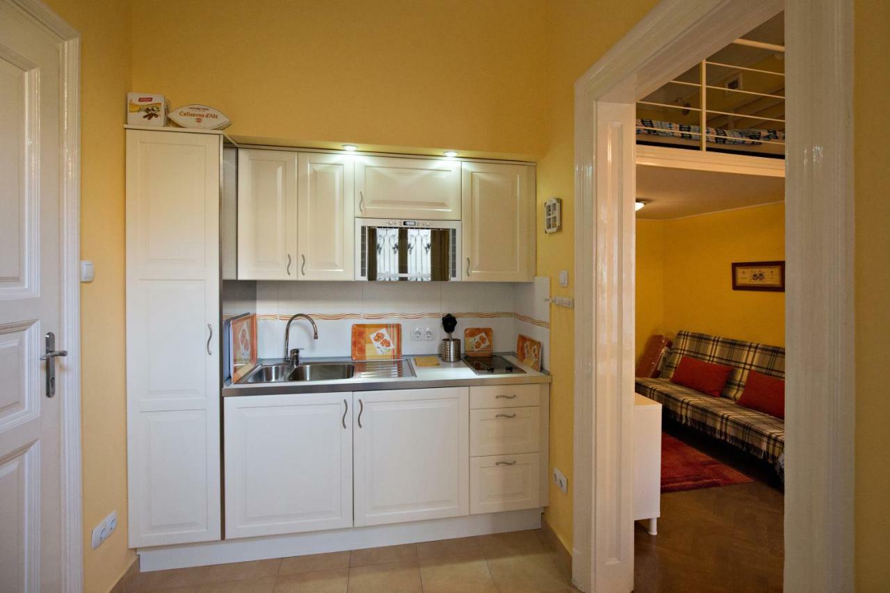 Klauzal Ter 9 Apartment Budapest Luaran gambar
