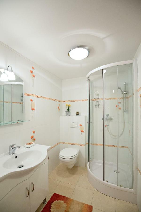 Klauzal Ter 9 Apartment Budapest Luaran gambar
